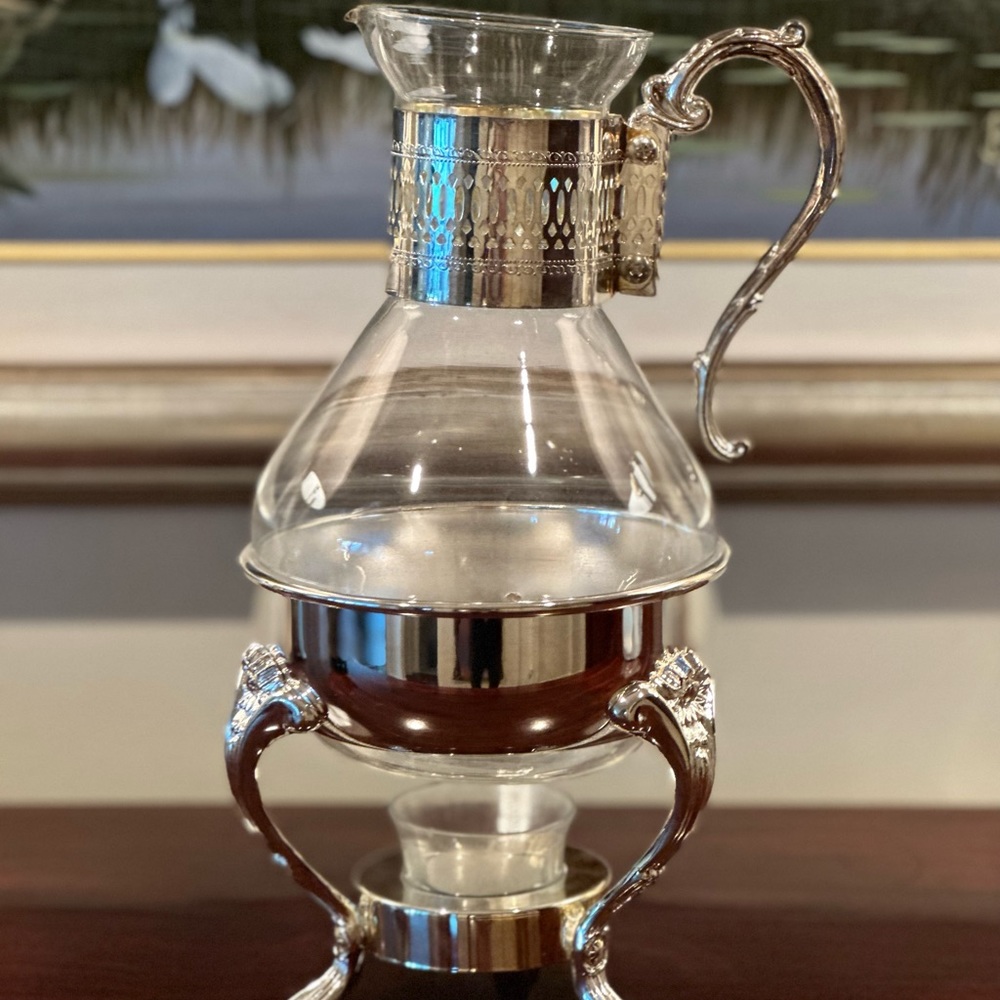 Beautiful Pitcher for either Iced Tea or hot tea